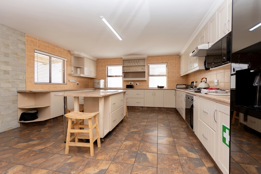 3 Bedroom Property for Sale in Dwarskersbos Western Cape